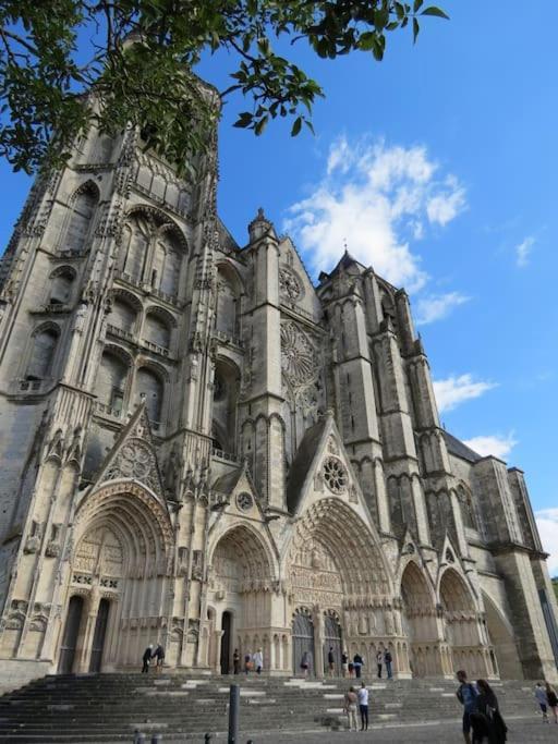 Apartamento First Bourges Exterior foto